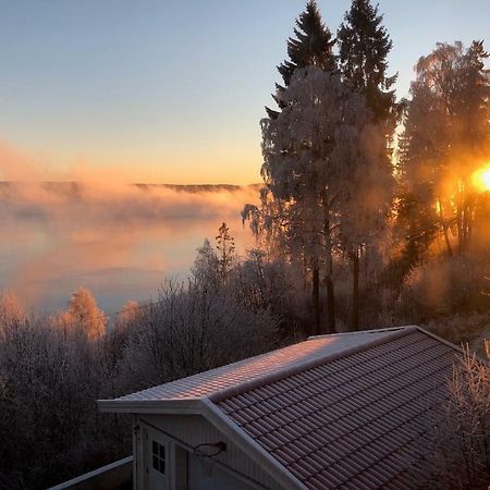 Lovely Studio Apartment Seaview & Private Sauna Lerum Buitenkant foto